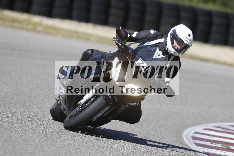 /05 07.04.2026 Cornu Master School ADR/Gruppe rot/24